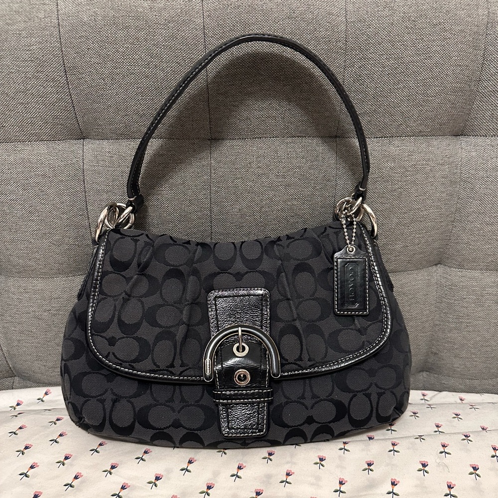 SOLD- Vintage Y2k Black Coach Soho signature canvas flap Hobo bag